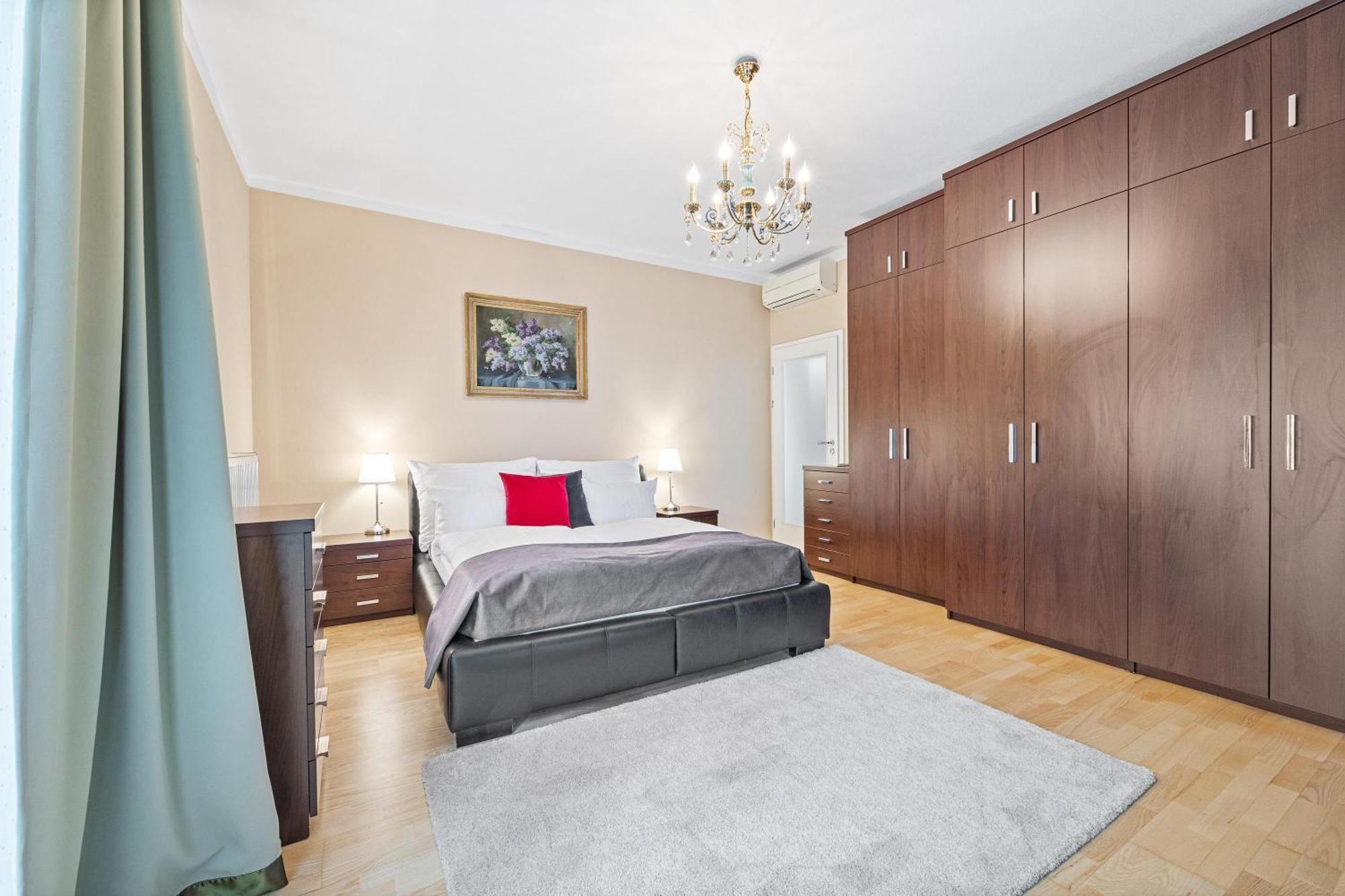 Hotel Antares Братислава Экстерьер фото